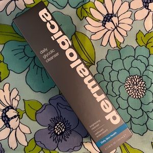 FREE GIFT with Dermalogica daily glycolic cleanser-BRAND NEW-FACTORY SE…